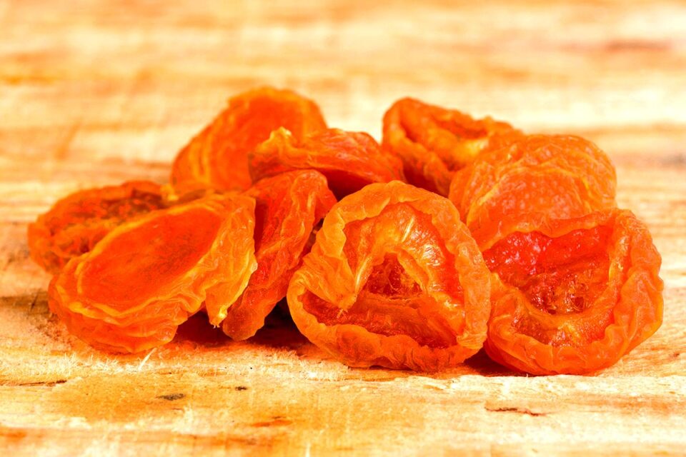 Royal Apricots | capedry dried royal apricot exporters South africa | cape dried fruit packers